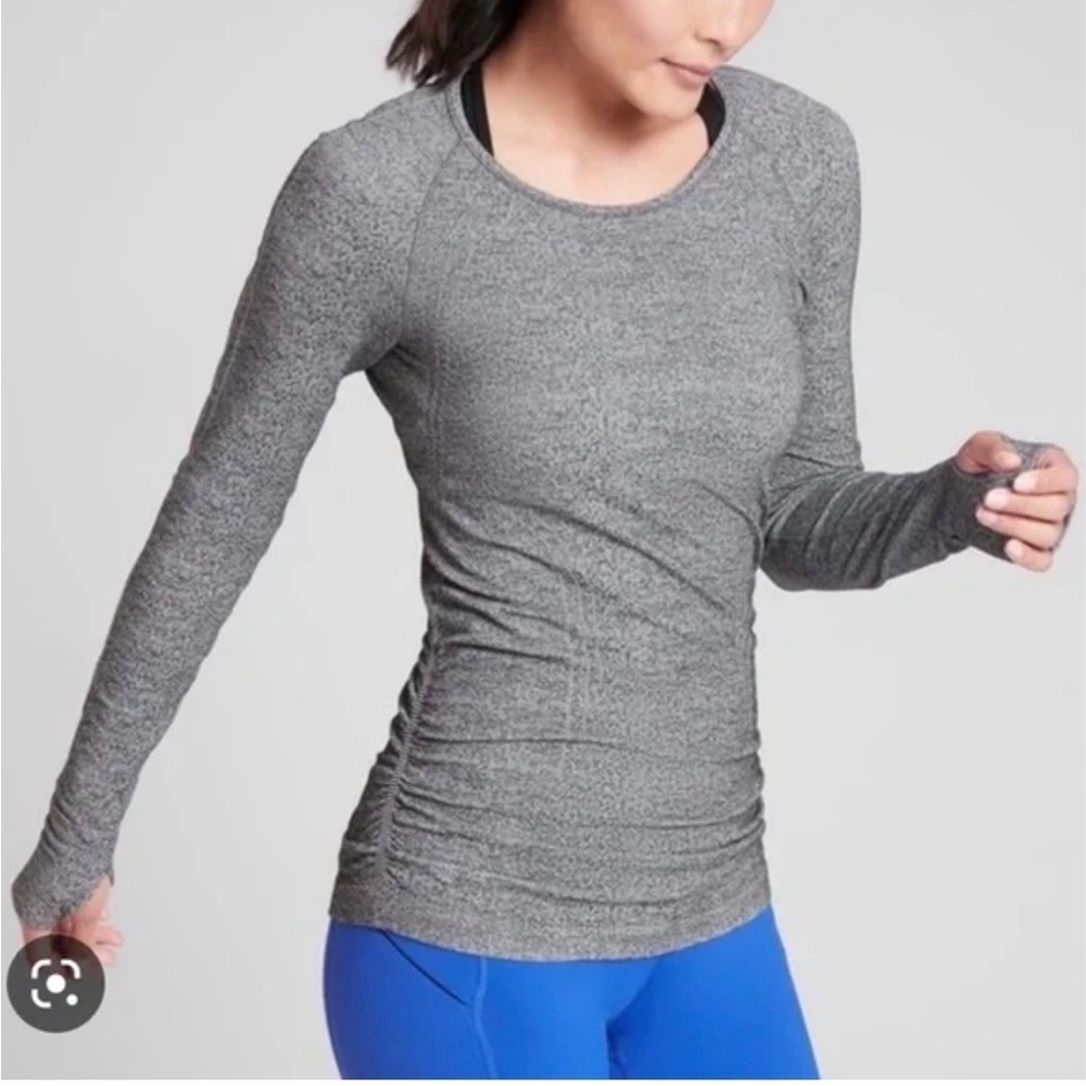 Athleta Speed Light Heather Gray Long Sleeve Women's Top Thumb Holes Sz Small